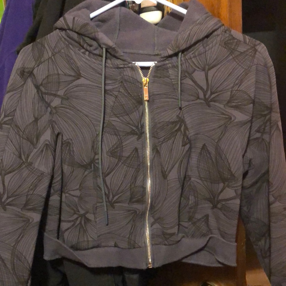 Buffbunny crop hoodie